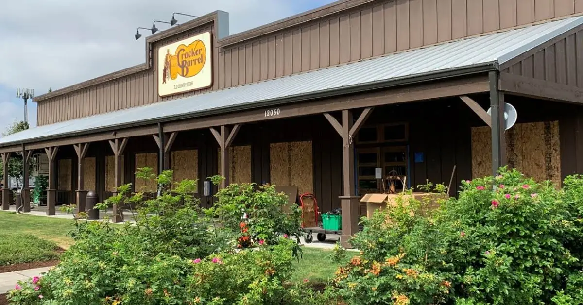 Cracker Barrel Shuts Down Three More Stores in Oregon 