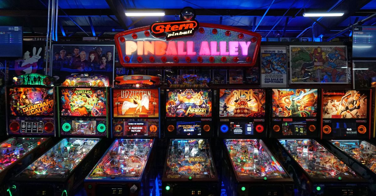 Explore Oregon Largest Arcade and Pinball Collection 