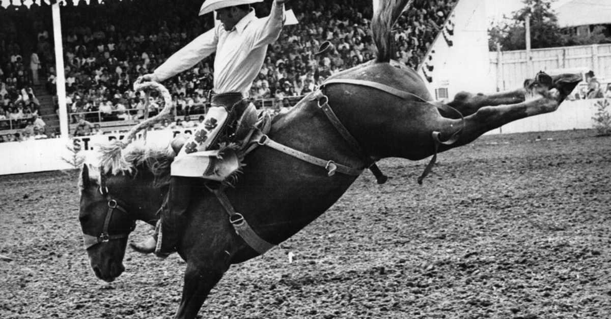 Oregon Rides to Victory Two Rodeos Inducted into ProRodeo Hall of Fame 
