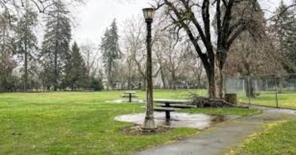 Portland Parks to Shine Again City Plans to Restore Lighting by October 