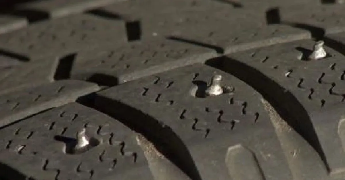 Washington and Oregon Drivers Face March 31 Deadline to Remove Studded Tires
