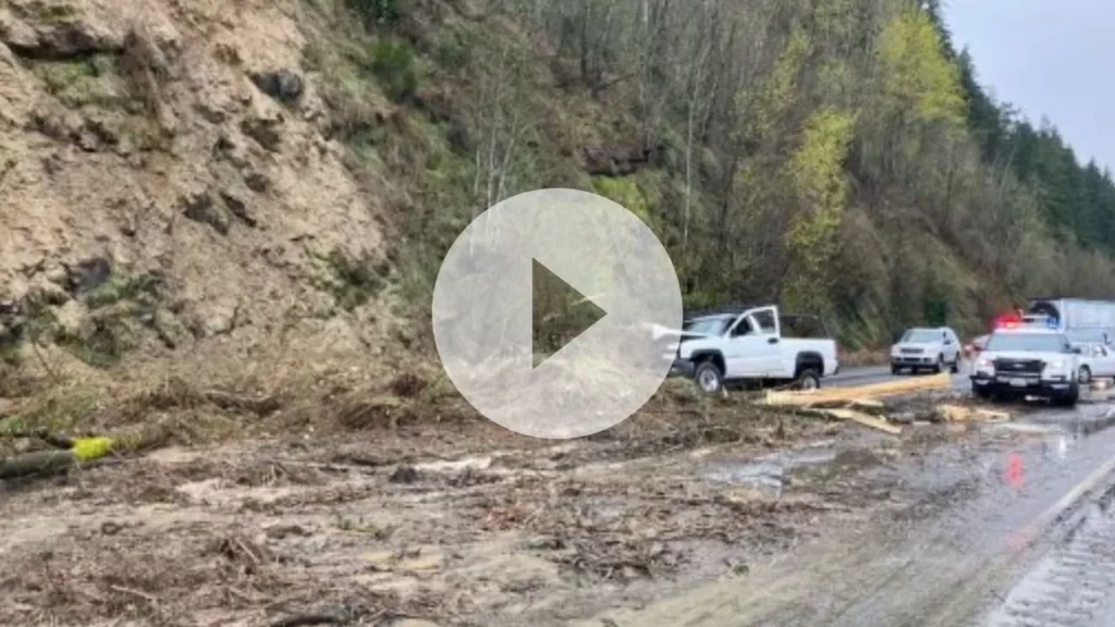 Landslide Shuts Down Northbound I-5 in Washington
