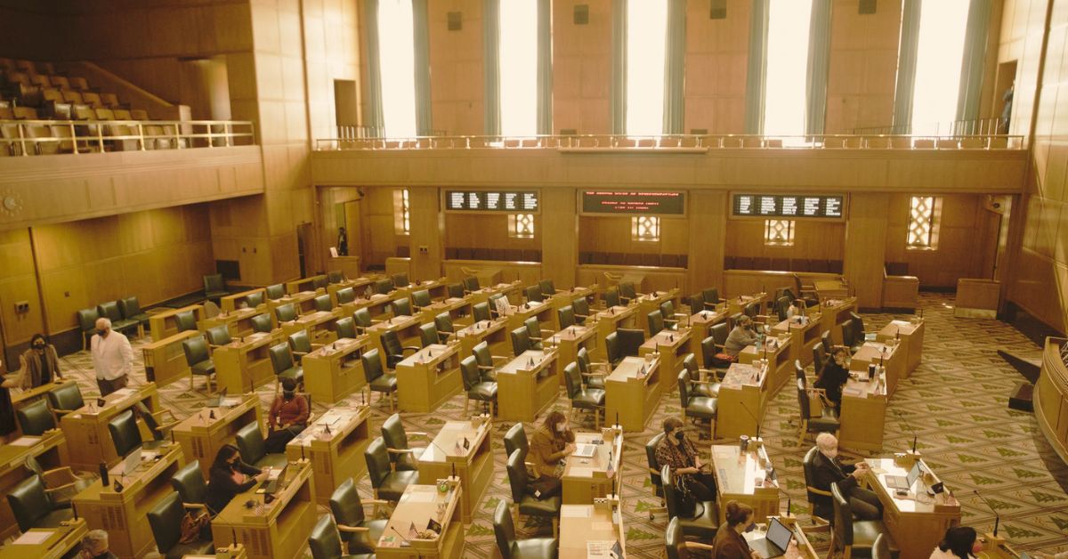 Oregon is the Epicenter of Legislative Stalling as Tense Votes Loom
