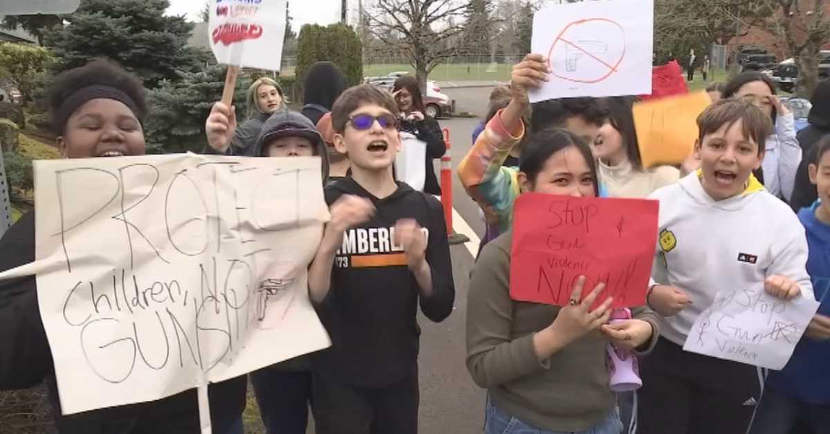 Portland Students Leave Classrooms to Protest Gun Violence 