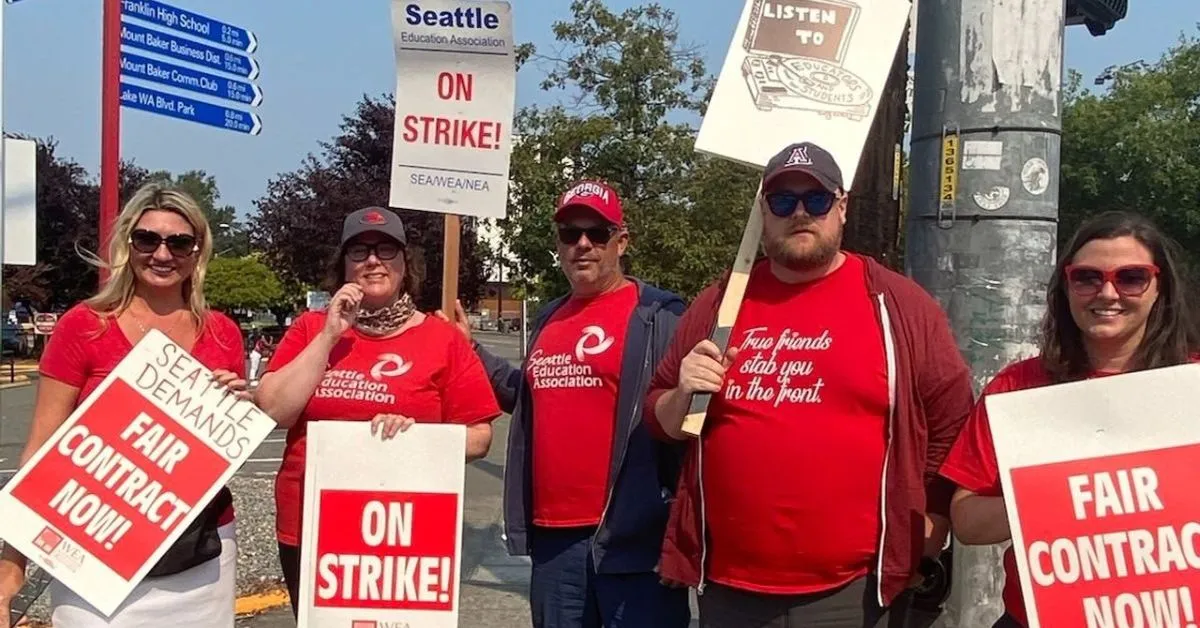 Two Oregon School Districts Face Teacher Strikes