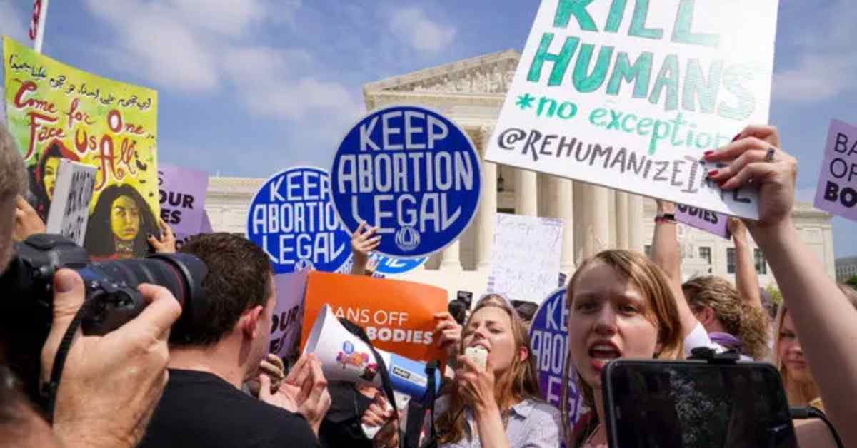Oregon Judge Rejects Republicans’ Bid to Block Controversial Abortion Bill 